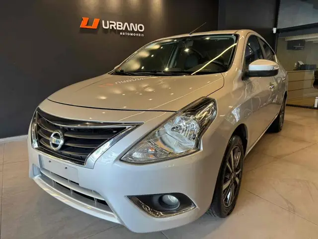 Carro Nissan Versa 2020 1.6 16V SL FlexStart CVT (Flex)