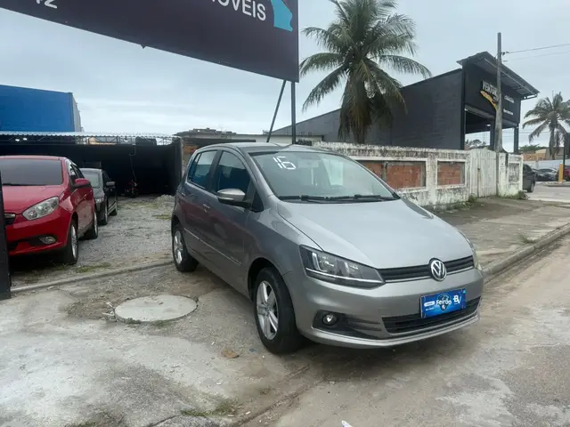 Carro Volkswagen Fox 2016 1.0 MPI Comfortline (Flex)