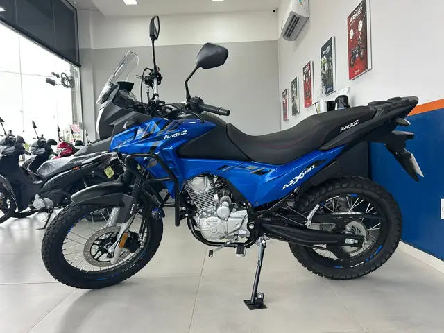 Moto Avelloz AZX 2025 160