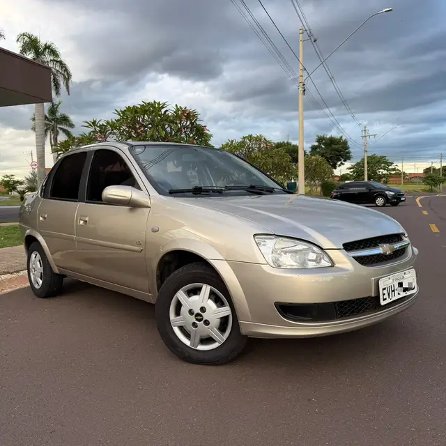 Carro Chevrolet Classic 2012 LS VHC E 1.0 (Flex)