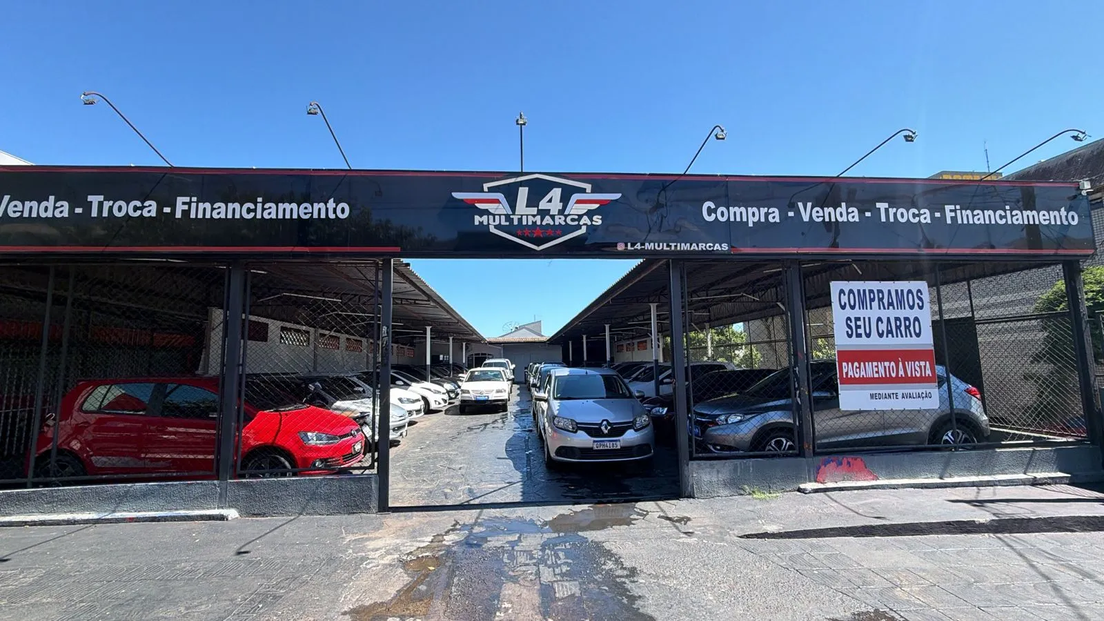 Fachada da loja Veículos à venda em L4 MULTIMARCAS - Apucarana - PR