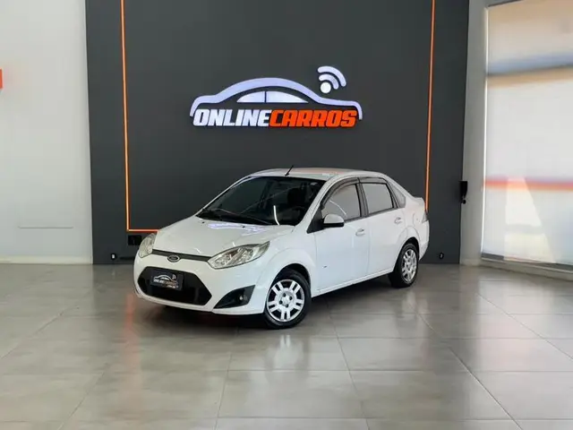 Carro Ford Fiesta Sedan 2014 SE 1.6 Rocam (Flex)