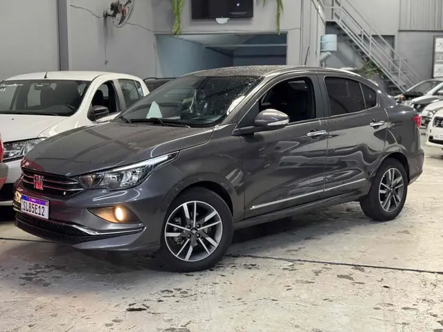 Carro Fiat Cronos 2025 Drive S-Design 1.3