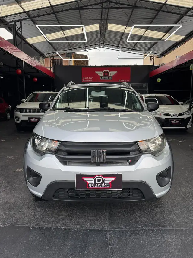 Carro Fiat Mobi 2024 Trekking 1.0