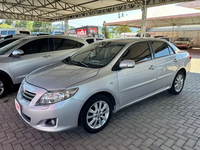 Carro Toyota Corolla 2009 Sedan SEG 1.8 16V (flex) (aut)