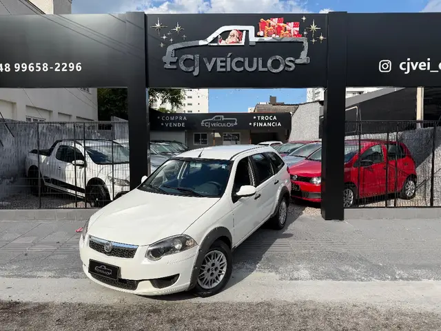 Carro Fiat Palio Weekend 2014 Trekking 1.6 16V (Flex)
