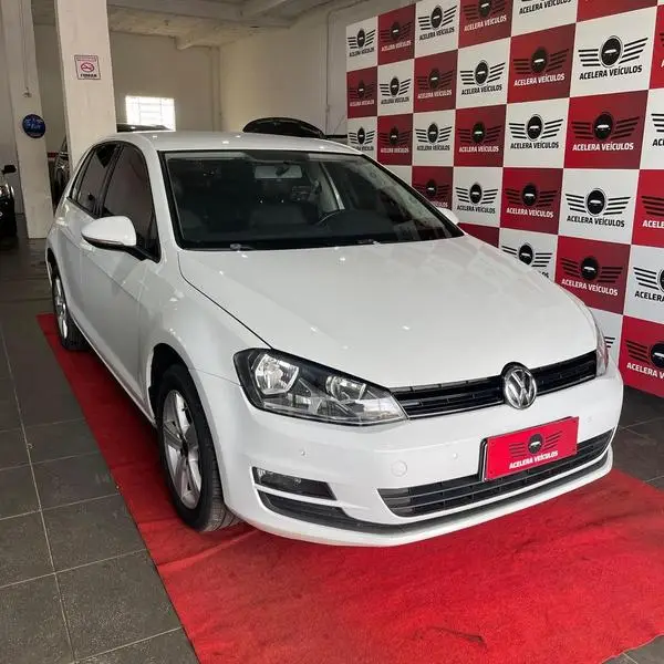 Carro Volkswagen Golf 2014 1.4 TSi BlueMotion Technology Highline