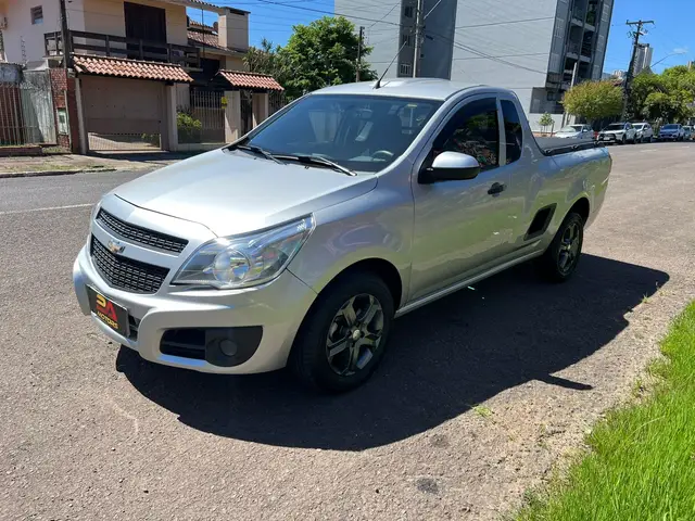 Carro Chevrolet Montana 2015 LS 1.4 (Flex)