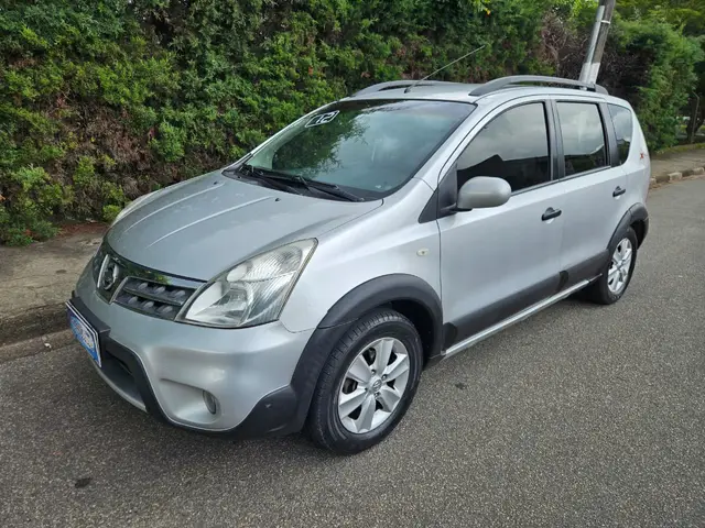 Carro Nissan Livina 2012 X-Gear SL 1.8 16V (flex) (aut)