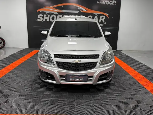 Carro Chevrolet Montana 2014 LS 1.4 (Flex)