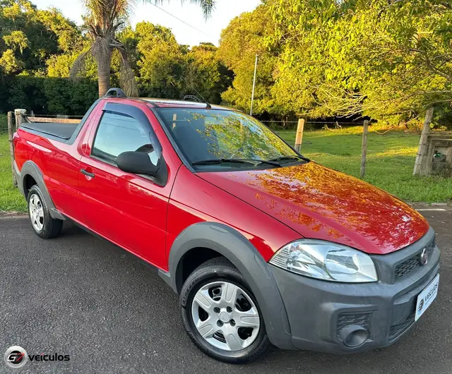 Carro Fiat Strada 2015 Working 1.4 (Flex)
