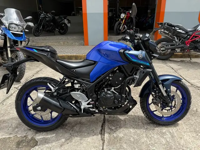 Moto Yamaha MT-03 2023 ABS