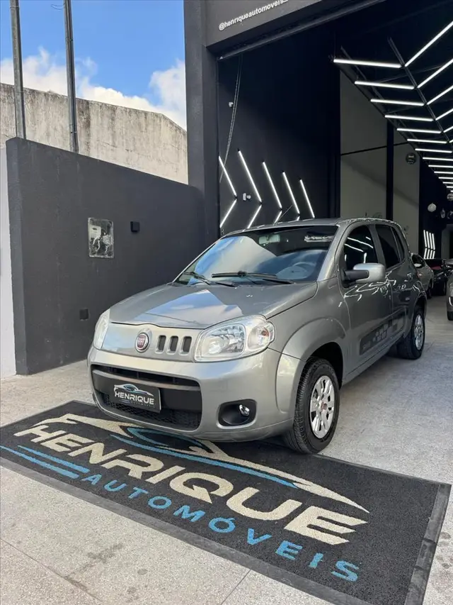 Carro Fiat Uno 2011 Vivace 1.0 8V (Flex) 2p