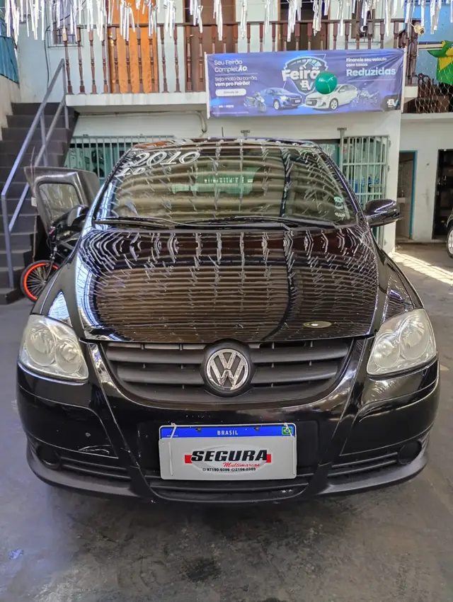 Carro Volkswagen Fox 2010 1.0 8V (Flex) 4p
