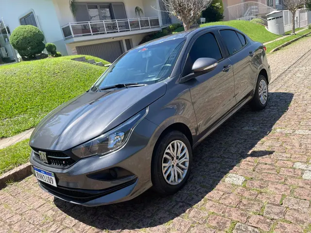 Carro Fiat Cronos 2022 Drive 1.3