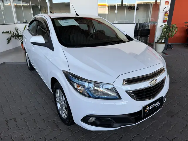 Carro Chevrolet Prisma 2015 1.4 LTZ SPE/4 (Aut)