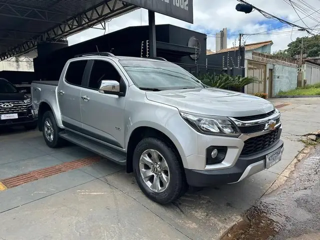 Carro Chevrolet S10 Cabine Dupla 2023 LTZ 2.8 Turbodiesel (Aut.)