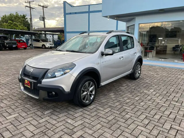 Carro Renault Sandero Stepway 2012 1.6 16V (Flex)