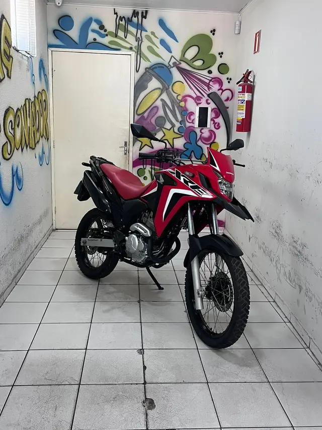Moto Honda XRE 300 2023 ABS