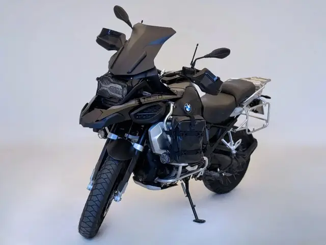 Moto BMW R 1250 GS 2023 Adventure Premium Triple Black