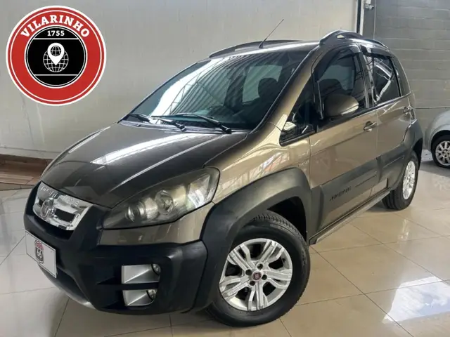 Carro Fiat Idea 2013 Adventure 1.8 16V Dualogic (Flex)