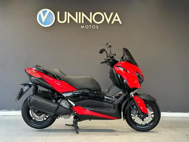 Moto Yamaha XMax 2023 ABS