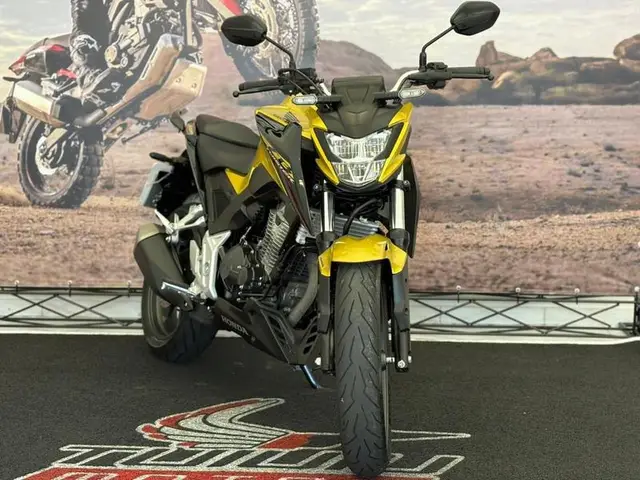 Moto Honda CB 300F Twister 2023 (ABS)