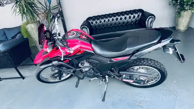 Moto Yamaha XTZ 250 Lander 2023 ABS