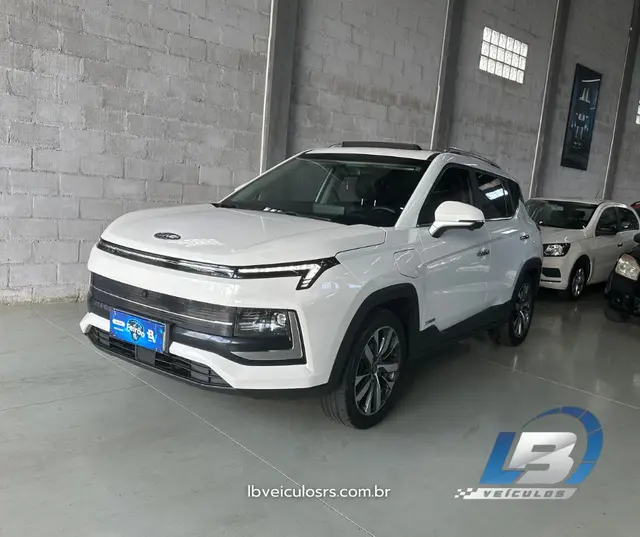 Carro JAC e-JS4 2022 BEV