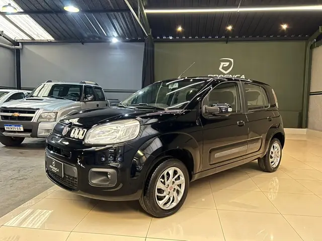 Carro Fiat Uno 2015 Evolution 1.4 8V (Flex) 4p