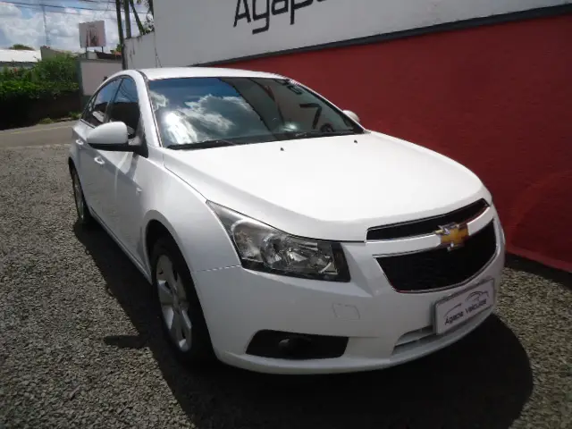 Carro Chevrolet Cruze 2014 LT 1.8 16V Ecotec (Flex)