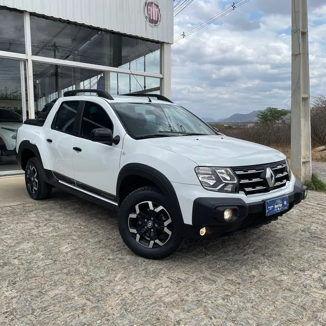 Carro Renault Oroch 2024 Outsider 1.3 TCe (Flex) (Aut.)