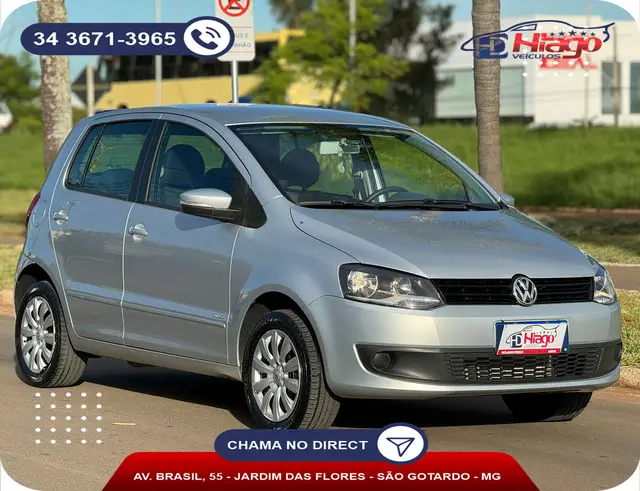Carro Volkswagen Fox 2014 1.0 TEC (Flex) 4p