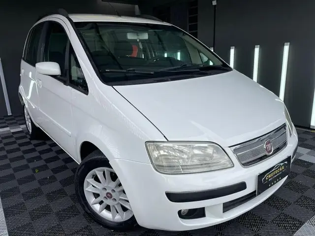 Carro Fiat Idea 2010 ELX 1.4 (Flex)