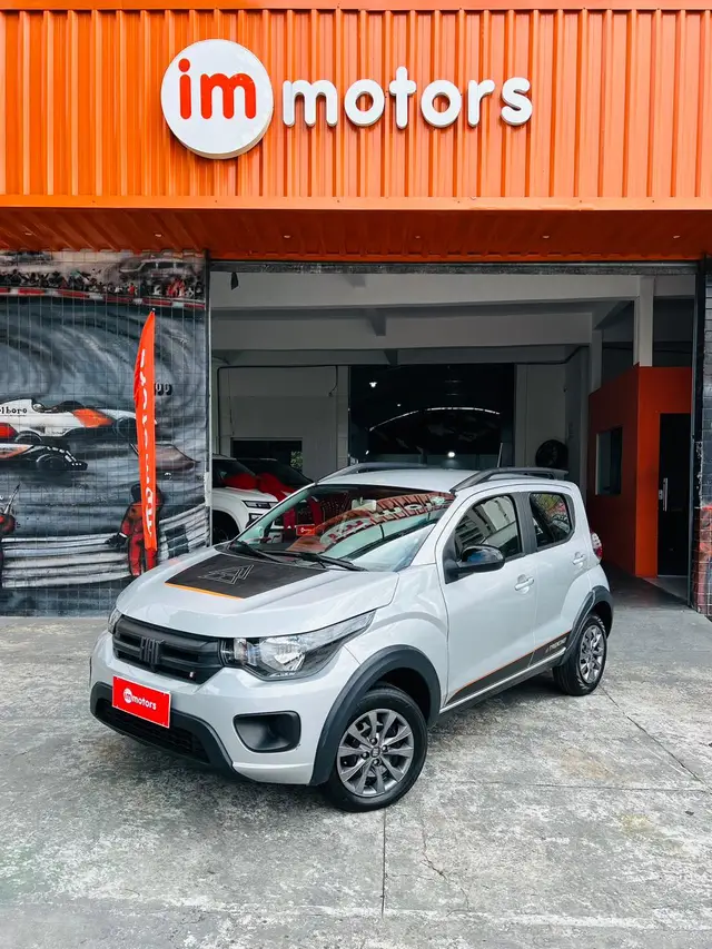 Carro Fiat Mobi 2024 Trekking 1.0