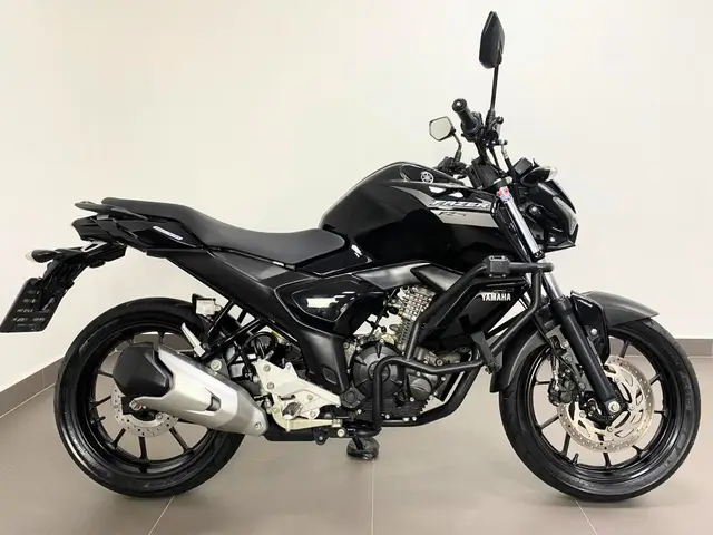 Moto Yamaha Fazer FZ15 2023 ABS