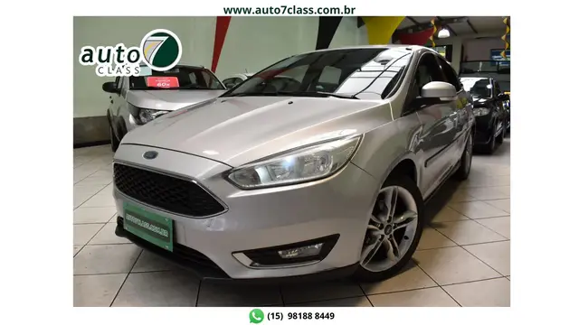Carro Ford Focus Sedan 2016 SE 2.0 PowerShift