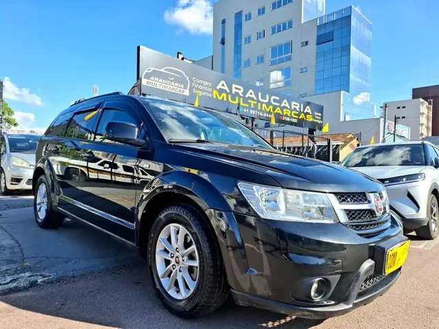 Carro Fiat Freemont 2014 2.4 16V Emotion (Aut)