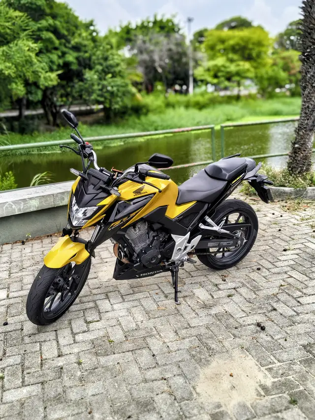 Moto Honda CB 300F Twister 2023 (ABS)
