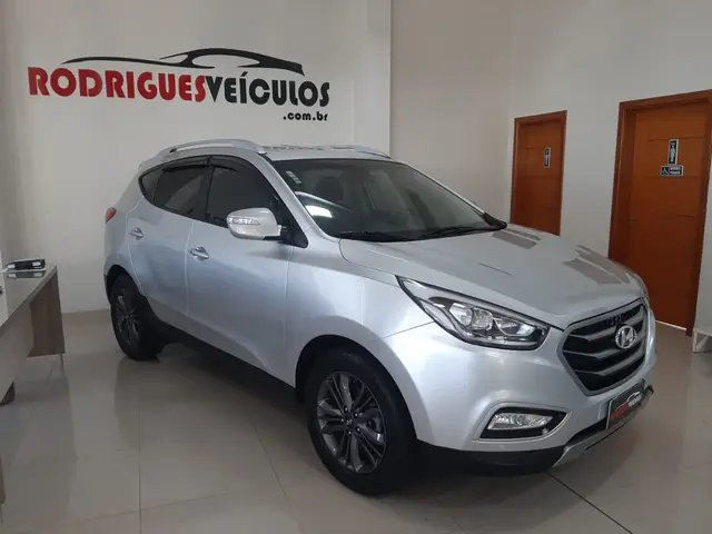 Carro Hyundai ix35 2021 2.0 GL 2WD (Aut) (Flex)