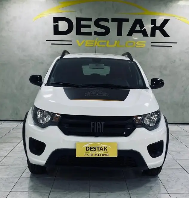 Carro Fiat Mobi 2024 Trekking 1.0