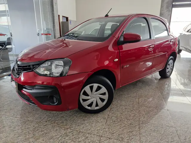 Carro Fiat Argo 2021 Trekking 1.3 (Flex)