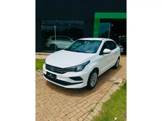 Carro Fiat Cronos 2024 Drive 1.3