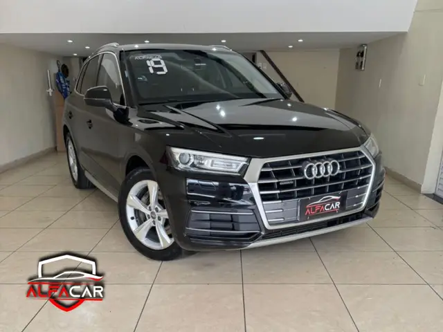 Carro Audi Q5 2019 2.0 Black S tronic Quattro