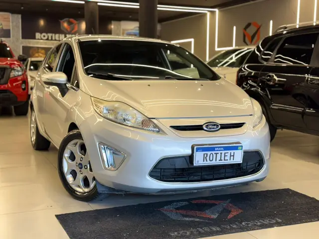 Carro Ford New Fiesta Hatch 2013 SE 1.6 16V (Flex)