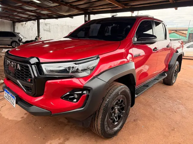 Carro Toyota Hilux Cabine Dupla 2024 GR-Sport 4x4 2.8 Diesel