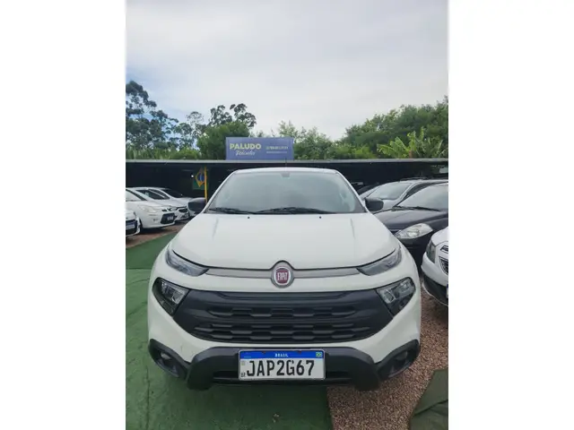 Carro Fiat Toro 2021 Endurance 1.8 MT5 FLEX 4P