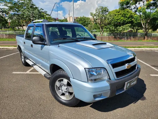 Carro Chevrolet S10 Cabine Dupla 2011 S10 Executive 4x2 2.4 (Flex) (Cab Dupla)