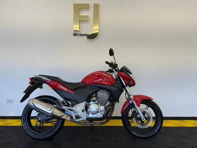 Moto Honda CB 300R 2011 (ABS)