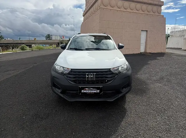 Carro Fiat Strada 2023 Endurance 1.4 CS